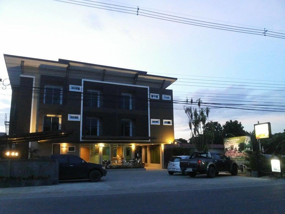 Bansappoori Aparthotel Lamphun Phòng bức ảnh