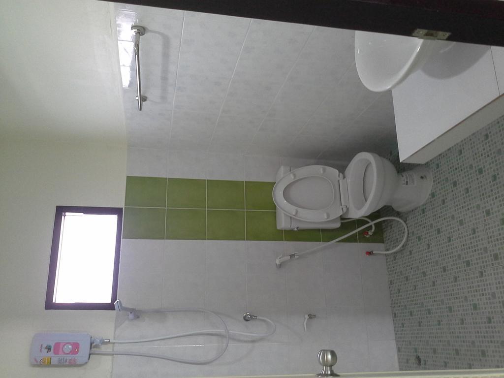 Bansappoori Aparthotel Lamphun Ngoại thất bức ảnh