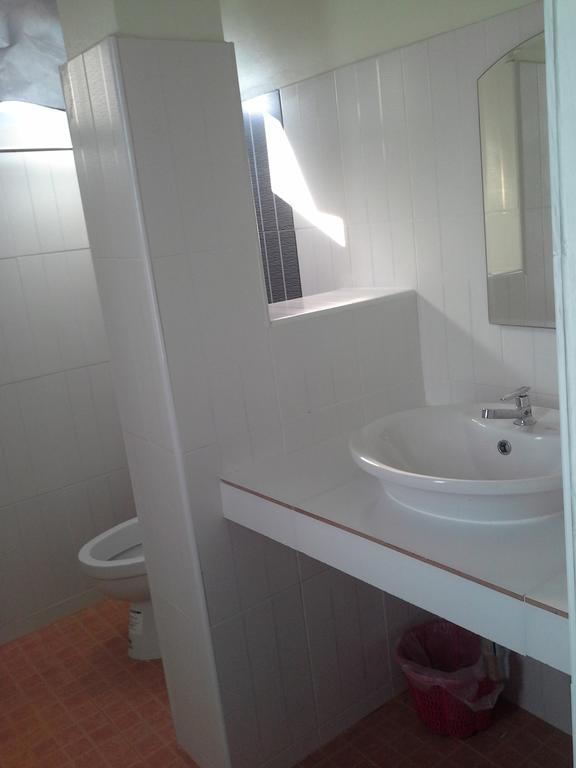 Bansappoori Aparthotel Lamphun Phòng bức ảnh