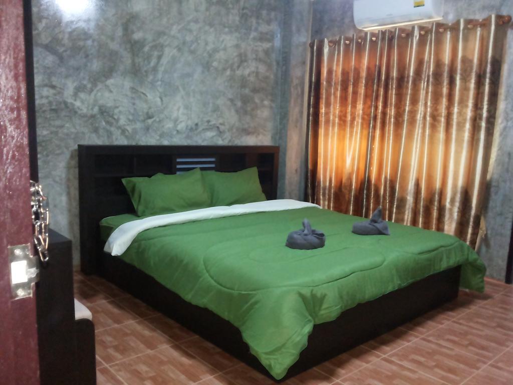 Bansappoori Aparthotel Lamphun Ngoại thất bức ảnh